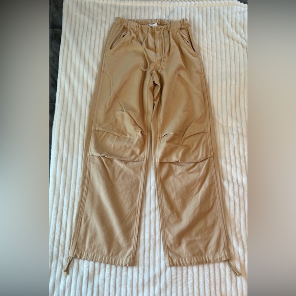 TNA Tan Cargo Pants Relaxed Fit - Picture 1 of 6